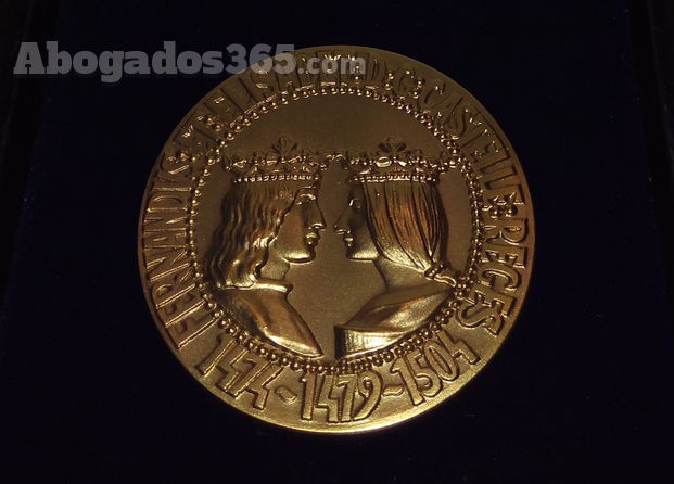 Medalla de Oro del Foro Europa 2001