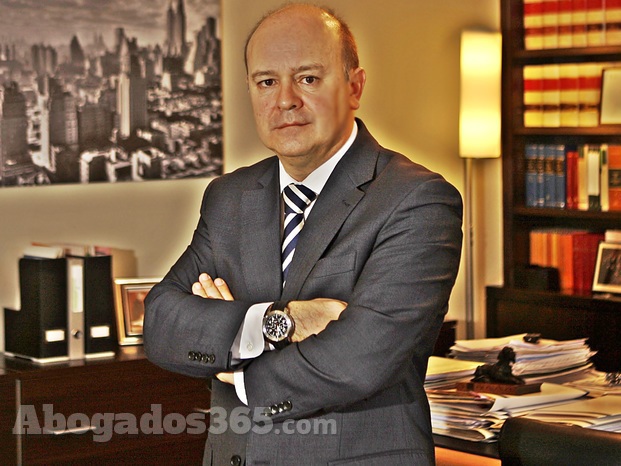 Mario García-Oliva Mascarós