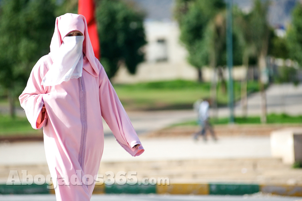 Avalada por el Tribunal de Estrasburgo la prohibición del 'niqab' en Bélgica