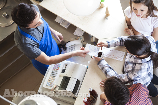 ¿Puedo devolver productos en rebajas si los he comprado con anterioridad a su inicio?