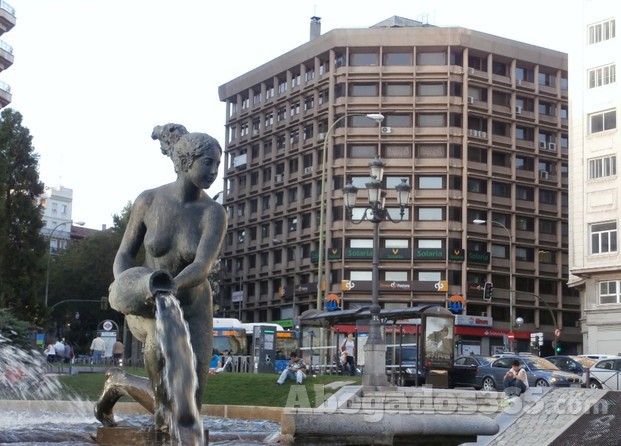 Plaza España edificio oficina