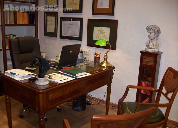Despacho Don Carlos