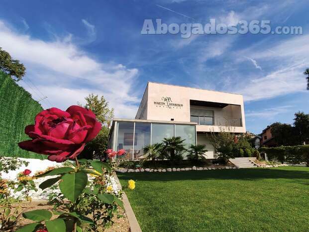 Sede de Martín Herreros Abogados en Torrelodones, Madrid.